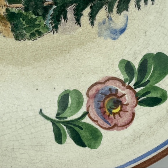 Vintage decorative plate Pillar Lake Falkland B.C. Has hanger on back. - Picture 4 of 9